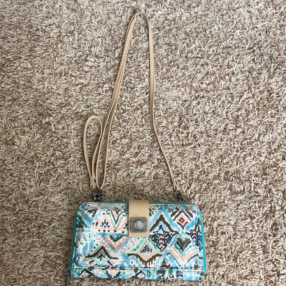 sakroots phone case purse